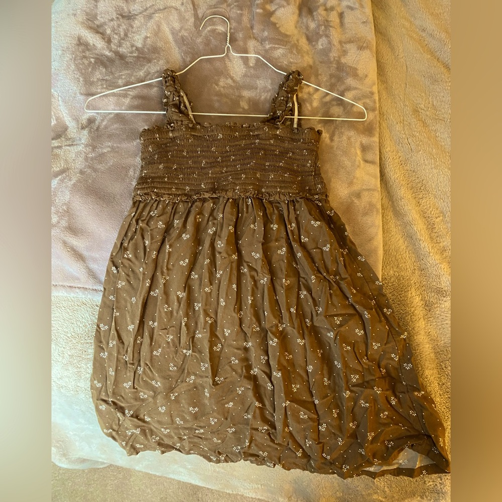 Super Cute Brown Dress for Girls!